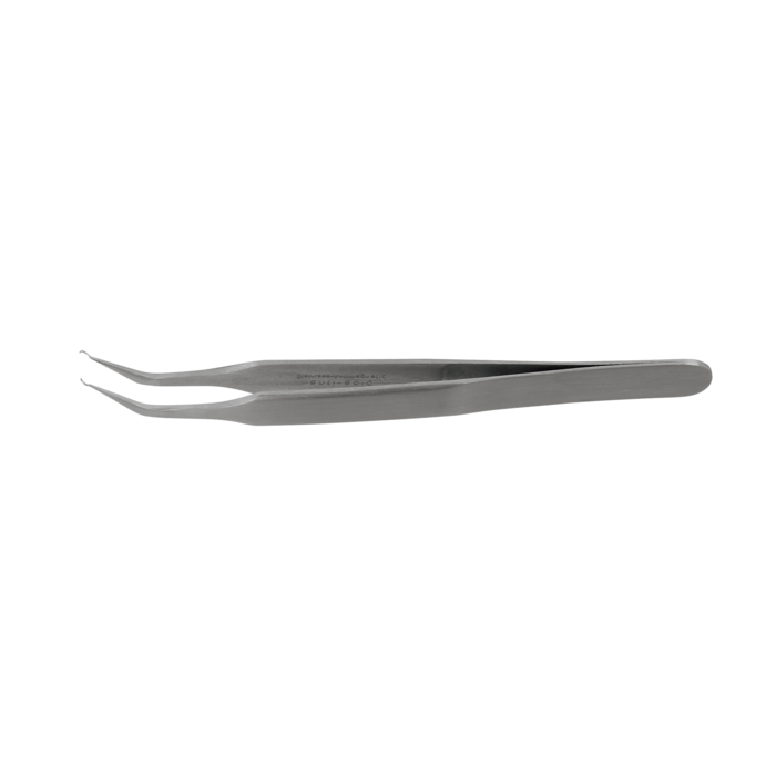 Forceps for removal of cannulas